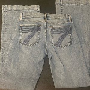 BRAND NEW, never worn 7FAM Dojo jean size 28